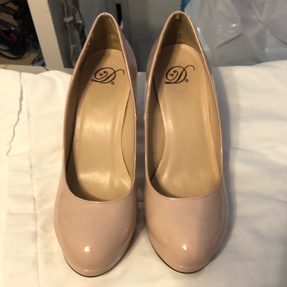 Pink nude heels